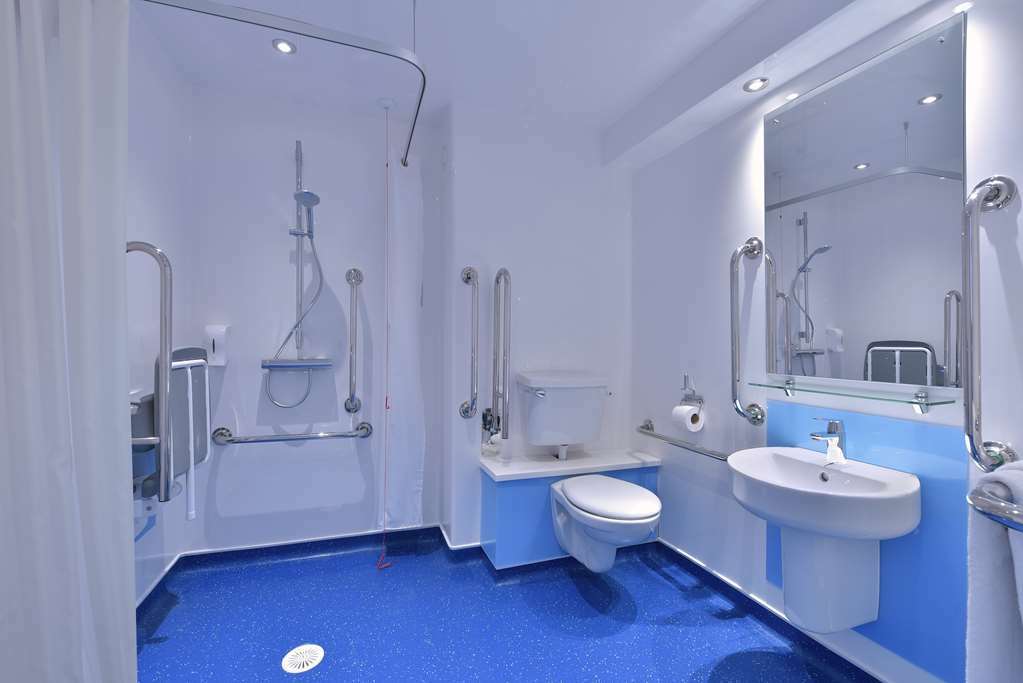 Travelodge Dundee Strathmore Avenue חדר תמונה